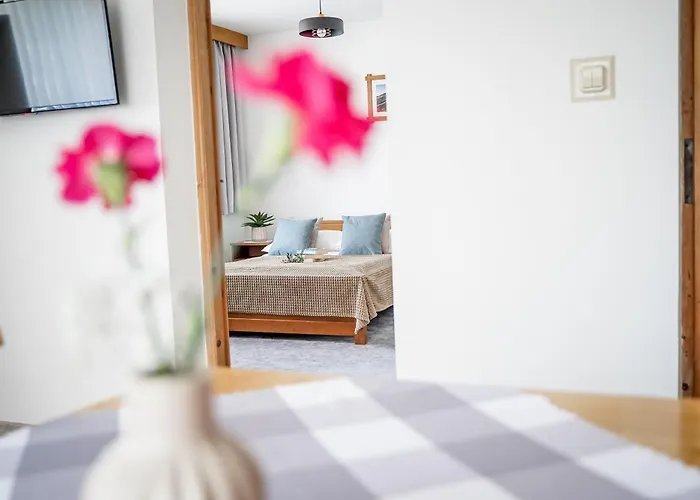 U Chycow ביאלי דונאייק